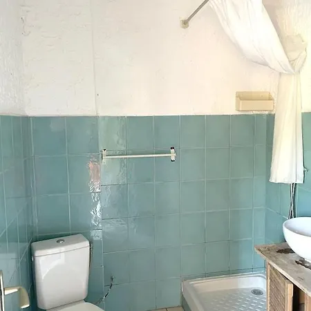 Apartment Avec Terrasse A - 23 M² - Proche Plagec *