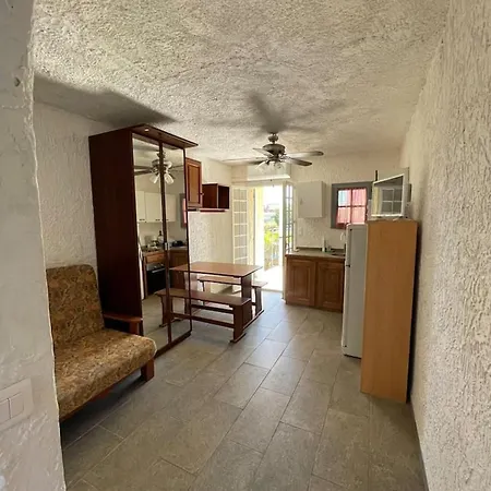 A 23 M² Avec Terrasse Priveec Apartment *