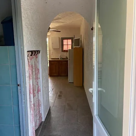 Apartment A 23 M² Avec Terrasse Priveec Linguizzetta