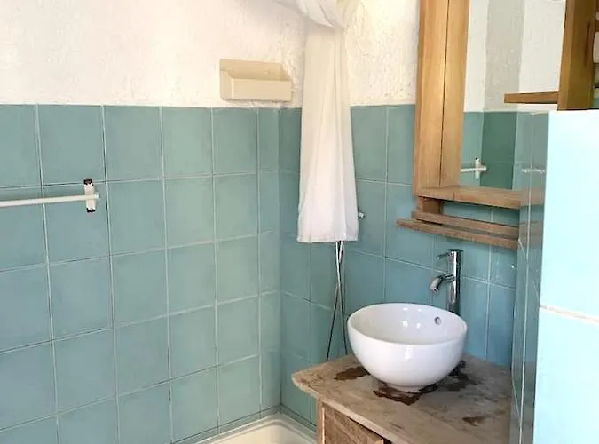 Apartamento à 23 M² Avec Terrasse Privéec *